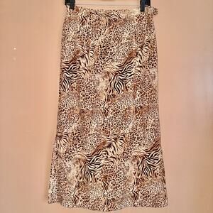 Briggs Petite Women's Cheetah Print Maxi Skirt - Size Medium